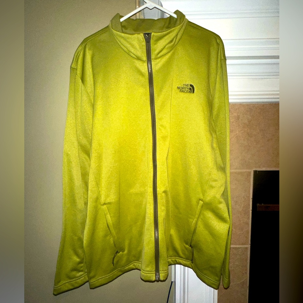 NorthFace Men’s Fleece Jacket